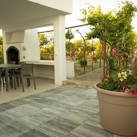 Trulli Ulivi Villa Putignano Eksteriør billede